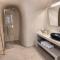 Hill Suites