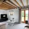 Hastings Retreat Rural barn conversions with Private Lake - Эшби-де-ла-Зуш