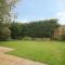 1A Erneston Crescent