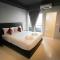 B-Black Hotel Chonburi - Chon Buri