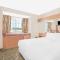 Microtel Inn & Suites by Wyndham Colfax