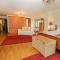 1 Cherry Tree Cottage