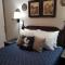 Sarnias Hidden Gem - 3 BR/2 BA by College/Hwy/Arena