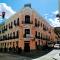 Hostal Latitud Ecuem