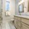 Stunning 4BR-5BR near French Quarter Homes by Hosteeva