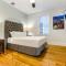 Stunning 4BR-5BR near French Quarter Homes by Hosteeva
