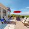 2 Bed 1 Bath Vacation home in Eastham
