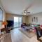 Gorgeous Oceanfront Condo with BBQ