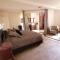 Authentieke Franse kamer. photo 8