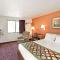 Super 8 by Wyndham Aberdeen East
