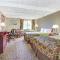 Travelodge by Wyndham Iowa City
