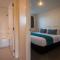 Antonio Mews Motel