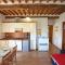 Tuscan Farmhouse with 7 Apartments for max 30 persons