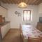 Tuscan Farmhouse with 7 Apartments for max 30 persons