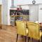 Aris Athens Suites