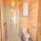 Domki i dom w sadzie Stegna z podgrzewanym basenem - prywatne jacuzzi przy domu