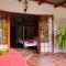 Orange-Ville Lodge & Guesthouse