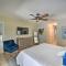 Dog-Friendly Escape with Dock and Kayaks in Cape Coral - Cabo Coral