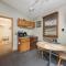 4 Seasons Inn on Fall River - استيس بارك