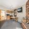 4 Seasons Inn on Fall River - استيس بارك