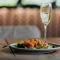 Napa Plaza Hotel (Adults Only)