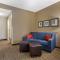 Holiday Inn Express & Suites Milwaukee NW - Park Place by IHG