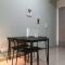1-2 Guests, Cybersquare Private Studio - Cyberjaya, Flexihome-MY - 塞贝维