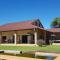 Esthers Country Lodge