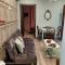 Mamas Cozy Room 2