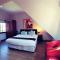 Winelands Villa Guesthouse and Cottages