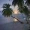 Mandhoo Inn