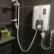 NORDIC Geniehome2BR1studio Free 90mbps WIFI and Carpark at Utropolis Suite Shah Alam