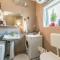 Holiday house with a swimming pool Opuzen, Neretva Delta - Usce Neretve - 8818