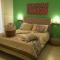 Intra Rooms