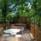 Magic Roof Top Bus with big bath in the tree forest! - 米米藏