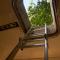 Magic Roof Top Bus with big bath in the tree forest! - 米米藏