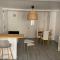 Appartement complet, hyper centre d’Auxerre.