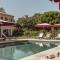 Hotel Lou Pinet
