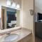 Baymont by Wyndham Tupelo