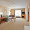 Holiday Inn Express Hotel & Suites Howell by IHG - Howell Holiday Inn Express Hotel & Suites Howell by IHG - Howell