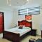 Hostal Perla Real Inn
