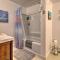 Waterfront House with Glacial Views - Near Downtown! - 朱诺