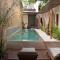 Yaax Hotel Boutique