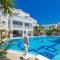 Hotel Castle Suites - Platanias