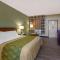 Econo Lodge Belton - Kansas City South
