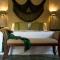 Yaax Hotel Boutique