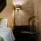 Yaax Hotel Boutique