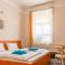 Eitans Guesthouse