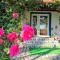 Teo Guest Rooms