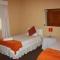 Karoopark Guest House - Graaff-Reinet